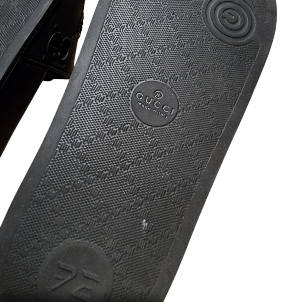 Gucci Women's Pursuit GG Slide Sandals - Picture 3 of 6